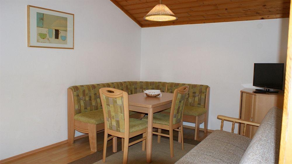 Landhaus Marlies Apartments Zell am See Bagian luar foto