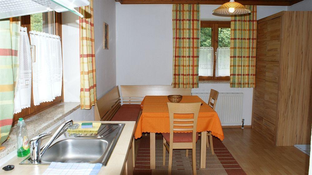 Landhaus Marlies Apartments Zell am See Bagian luar foto
